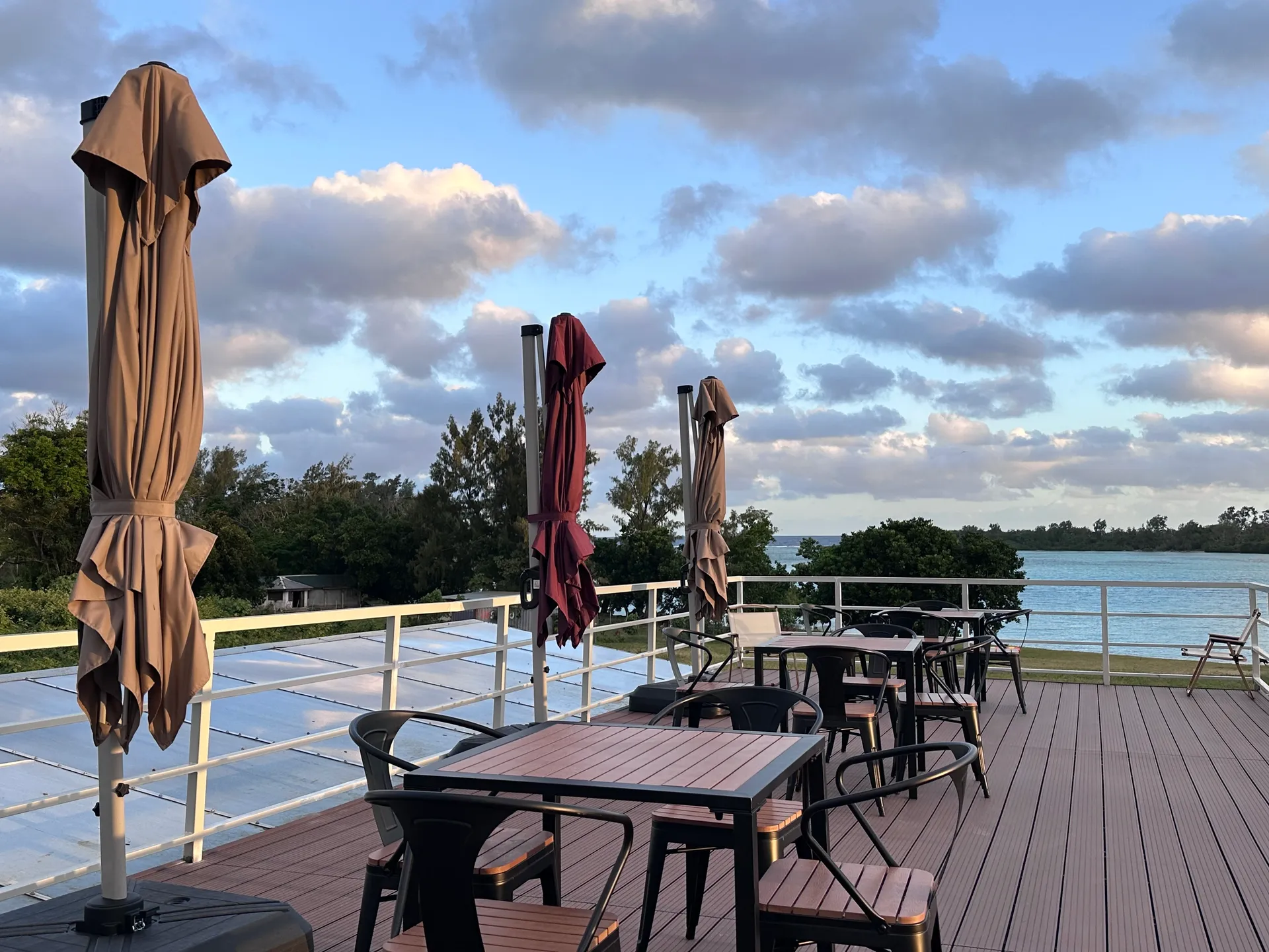 Oceanview deck dining area at Nawesa Resort Vanuatu